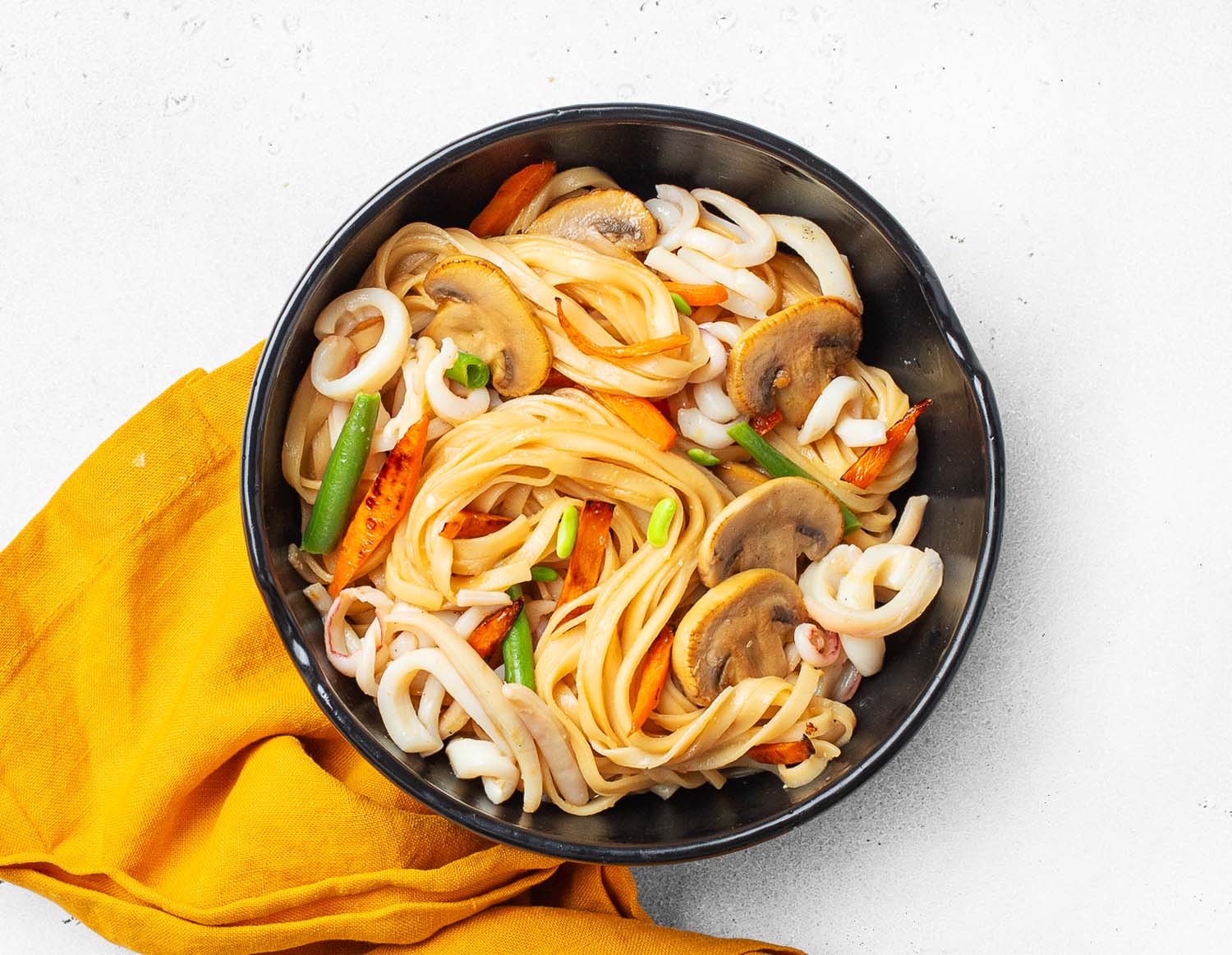 Лапша с кальмарами